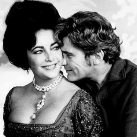 Elizabeth and Warner candid picture